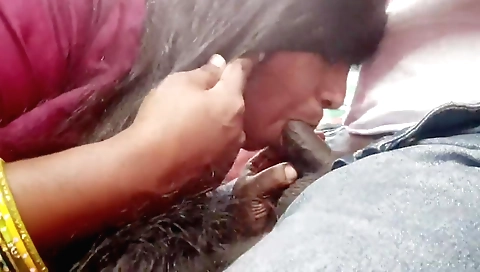 Indian amateur with big boobs fucks a guy on the table