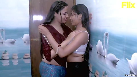 Latina lesbians fuck in a lesbian group of friends