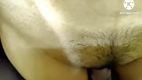 Indian hairy slut sucking and fucking her hairy pussy