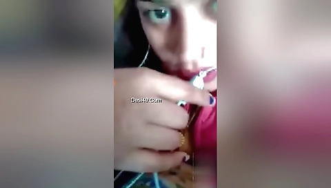 Cute girl with a sexy ass shows her body to the camera