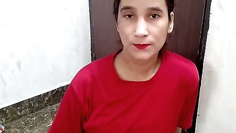 Indian girl with big tits and small boobs gets sex