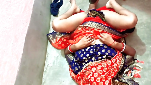 Indian brunette 18+ gets her boss to fuck his dick too