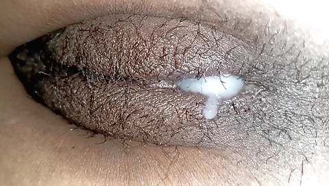 Indian girl fucks her boyfriend in homemade porn video 3d