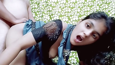Indian brunette in her sexy tunic gets fucked in her pussy
