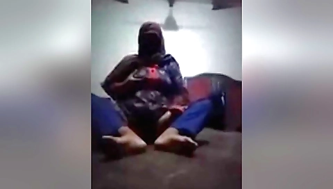 Hottest amateur video with a sexy babe in the nude