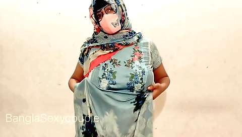A big ass and big tits Indian milf gets fucked by her stepbrother