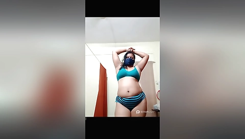 Busty brunette amateur in sexy outfit naked on webcam