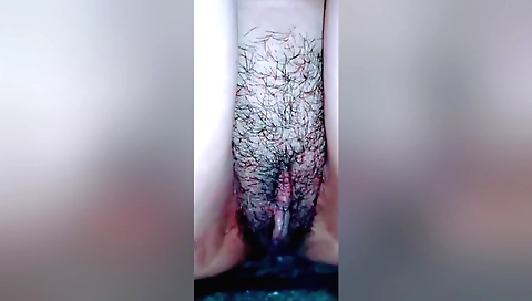 Indian slut masturbating while she goes to the toilet