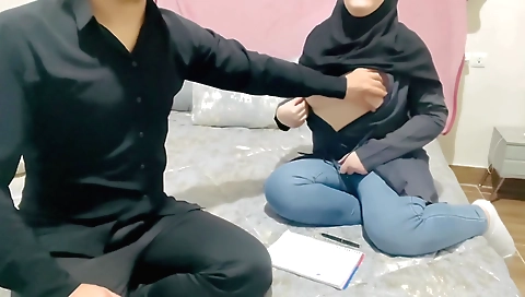 Big-assed Indian slut with a thick ass gets rammed