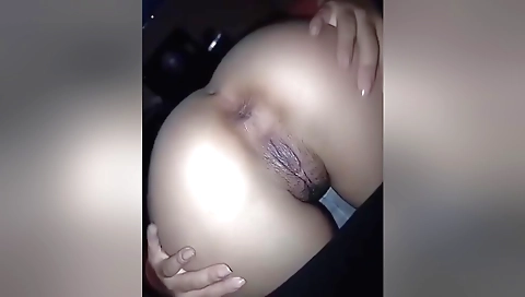 Indian sex video showing the hot chick with big dick