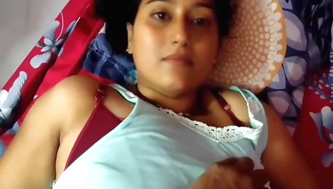 Big boobs amateur brunette gets rammed in missionary