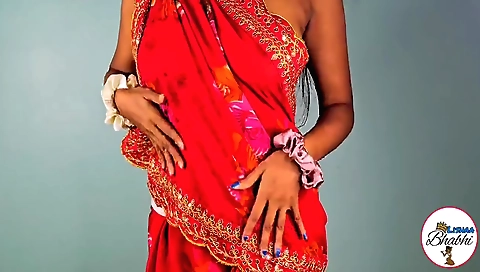 Indian solo female dancing video with amazing looks
