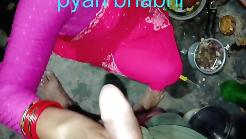 Indian stepbrother-in-law gets his penis filled with semen