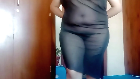 Indian brunette is masturbating in the camera raw video
