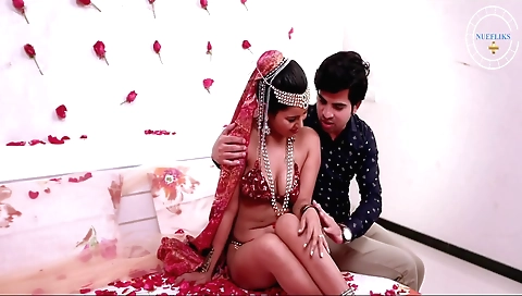 Horny milf jija ka pizza gets a new set of sexy clothes