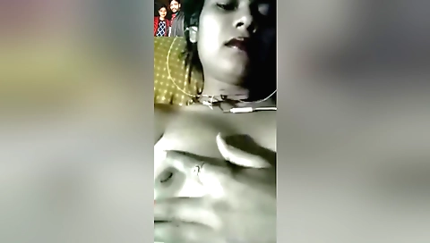 Indian beauty with big boobs shows off her body on cam