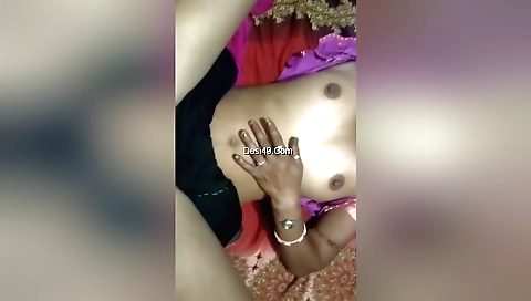 Indian babe in a sexy outfit is fucking in pov video