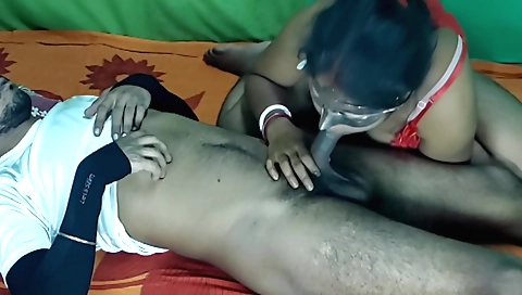 Indian amateur beauty enjoys outdoor sex in her amateur film
