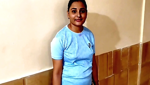 Indian teen cleaned up house and had to join her neighbors