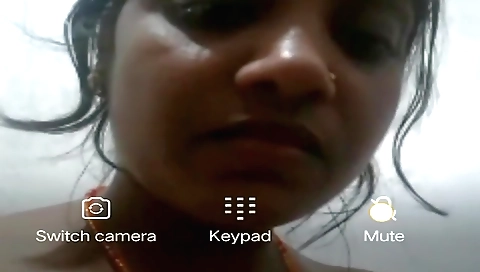 Indian bhabhi showing her tits on a solo webcam video