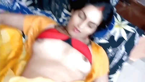 Indian girl with a natural face fucked in her bedroom