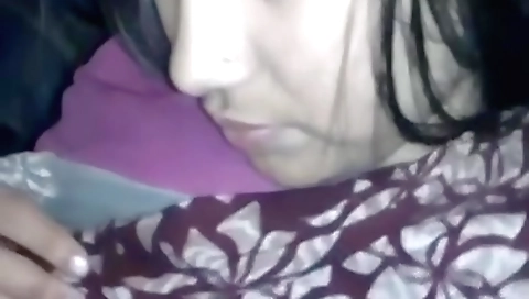 Indian porn video with a hot brunette girl and a jerk
