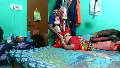 Indian girl with nice pussy and face gets her ass fucked
