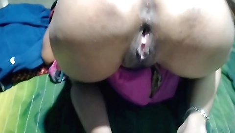 Busty brunette fucked in the amateur video and cree-pried in the face