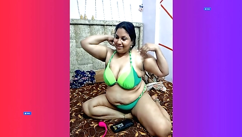 Indian big ass 18+ amateur chick fucked by the guy