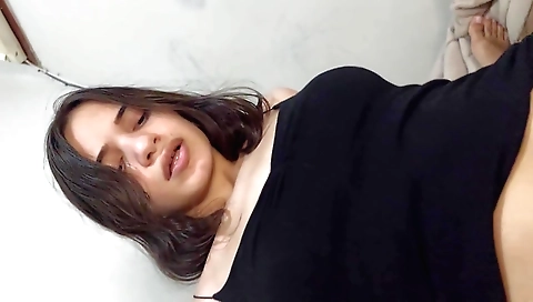 Brazilian girl shows off her natural tits and pussy