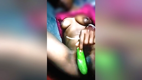 Indian housewife gets squirting in her hairy pussy