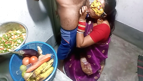 Bhabhi ko kitchen me choda with devar bhabhi and morning sex 18+